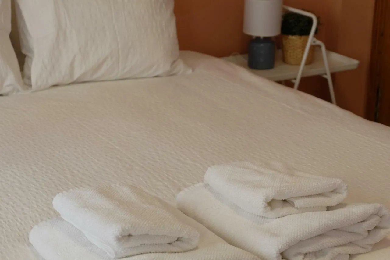 The River Townhouse Pink Hotel Sevilla 0*,